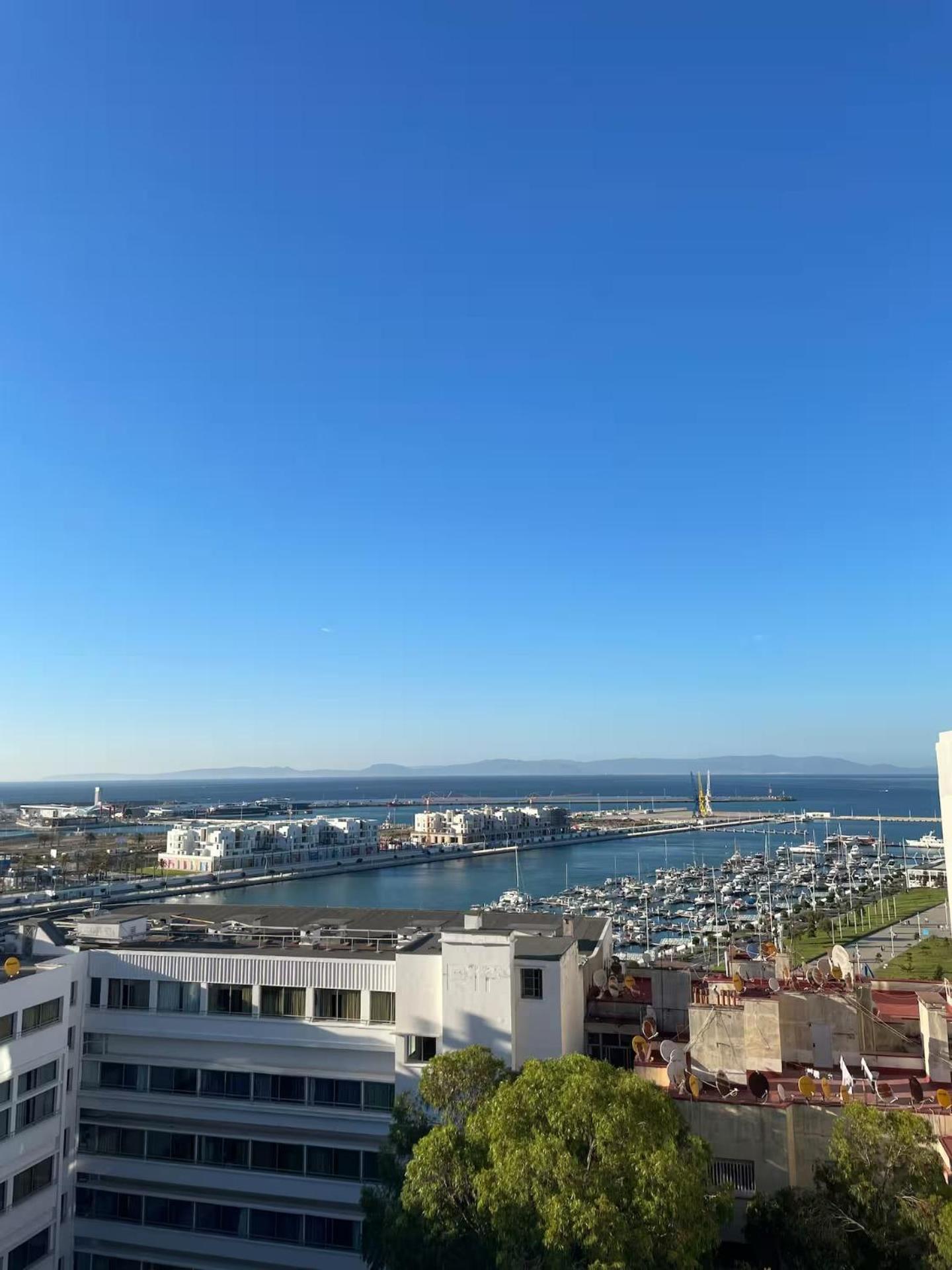 Beautiful 3-Bedroom Apt In The Heart Of Tanger Eksteriør bilde